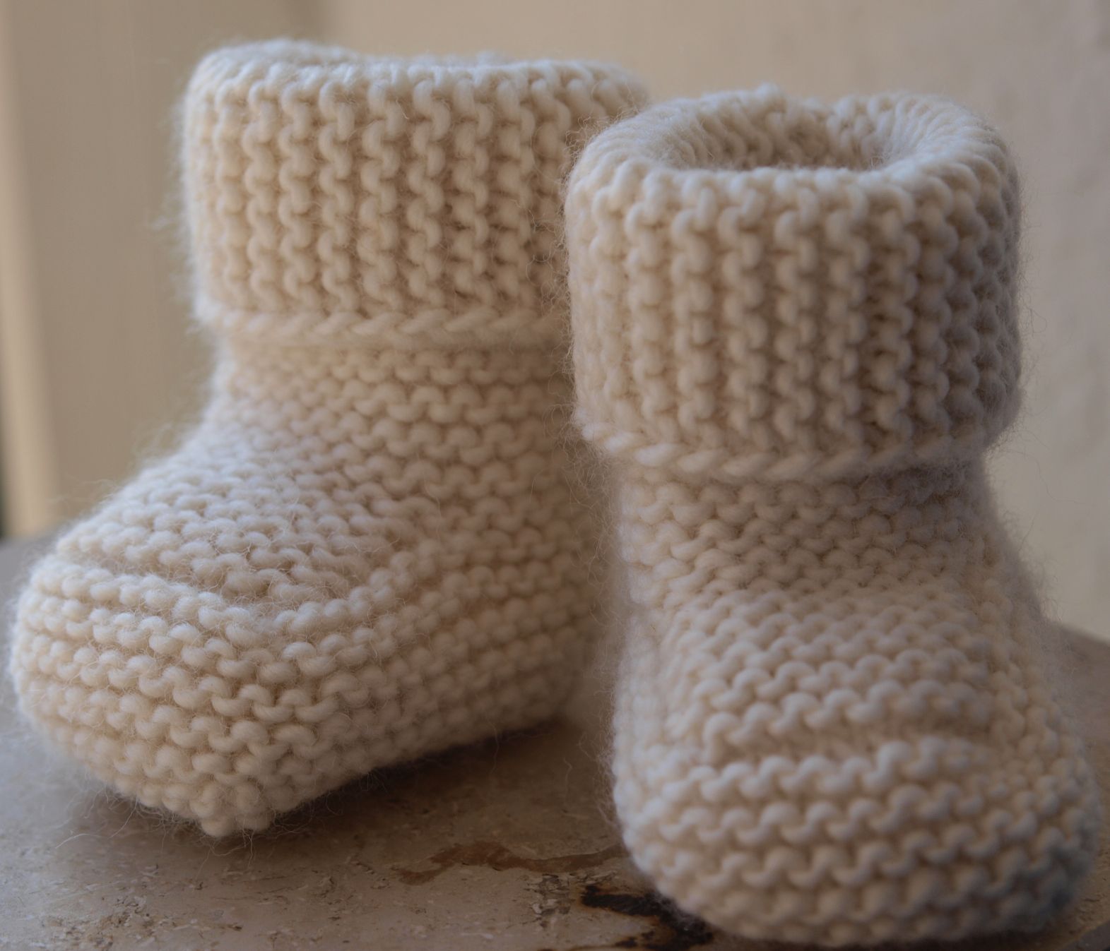 Knitted Boots for Babies - Knittting Crochet