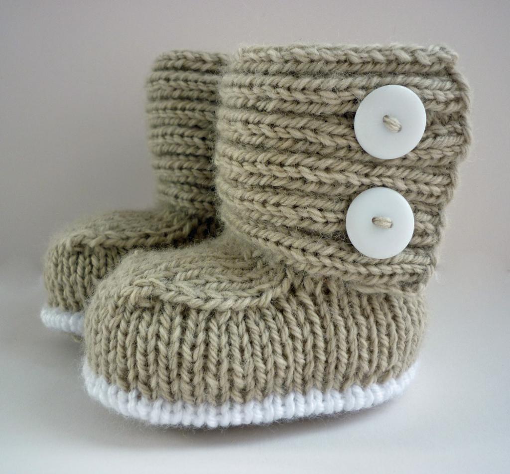 knitted baby boots