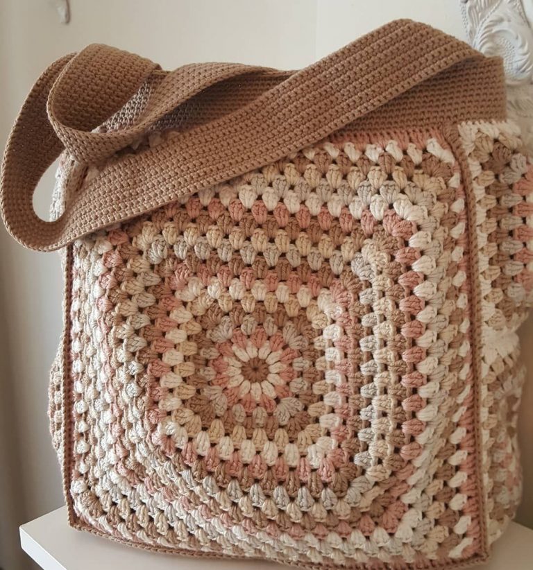 Hand knitted bags patterns Knittting Crochet